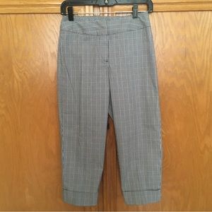 Liz Claiborne Lizsport Petite cuffed crop plaid stretchy pants 4P black/white